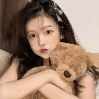 解开他的蝴蝶结